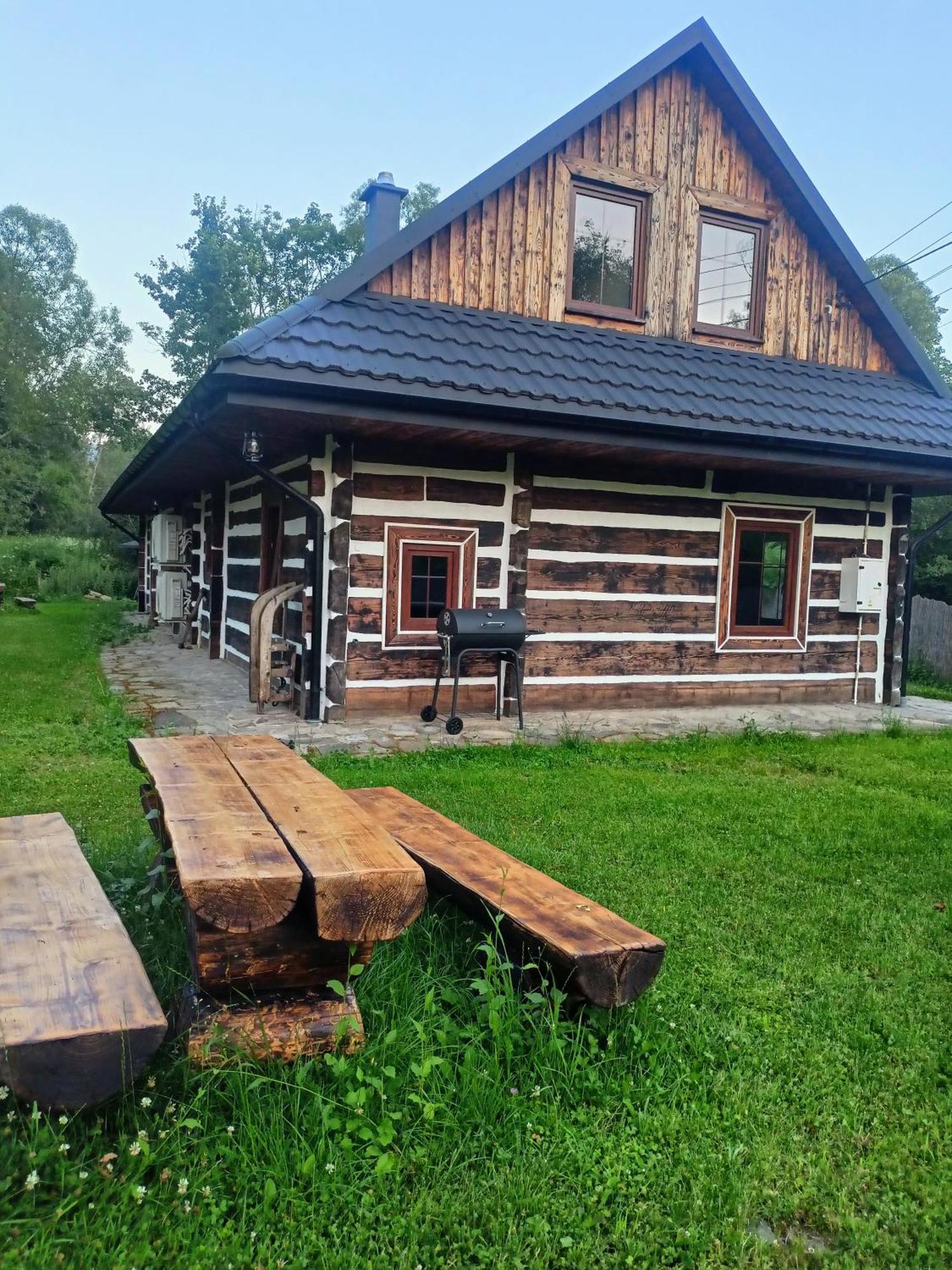 Zagroda Miodowa W Bieszczadach Komancza
